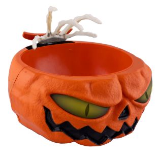 Halloween snack kom met bewegende hand